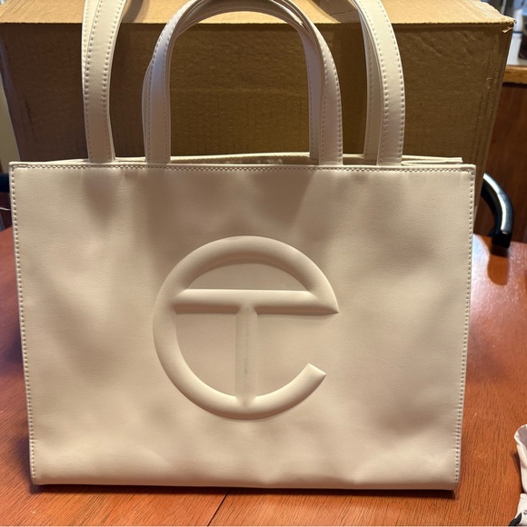 Telfar Cream Tote Bag - Picture 3 of 7